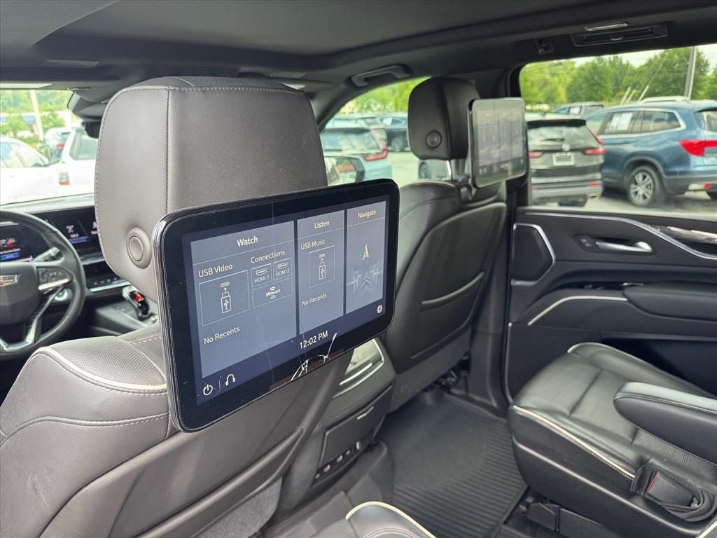Used 2021 Cadillac Escalade ESV Sport w/ Driver Assist Tech Package AWD/4WD image 13
