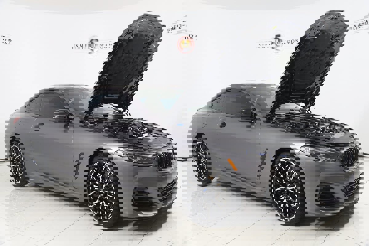 Used 2025 BMW M850i xDrive Coupe w/ M Sport Professional Package image 28