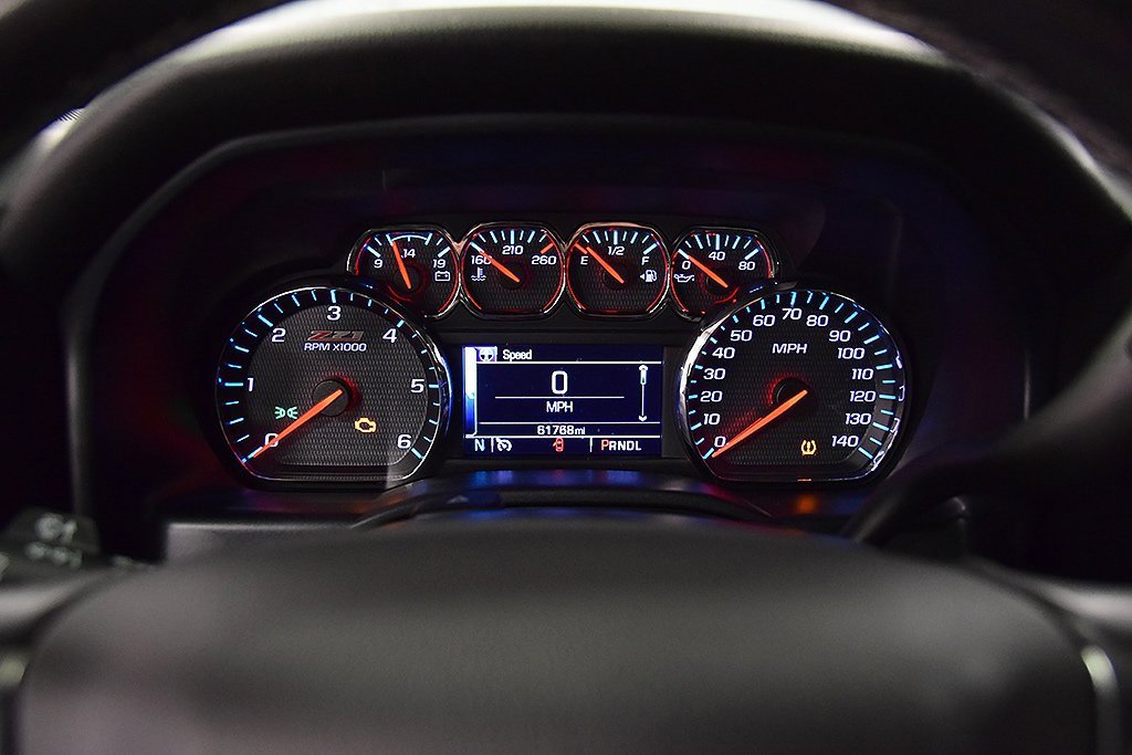 Used 2018 Chevrolet Silverado 1500 LT w/ All Star Edition image 14