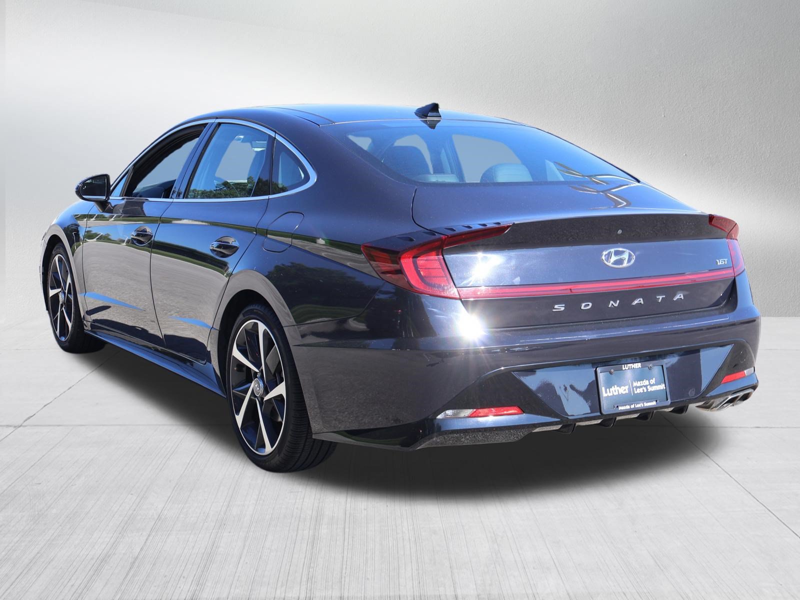 Used 2023 Hyundai Sonata SEL Plus FWD image 4