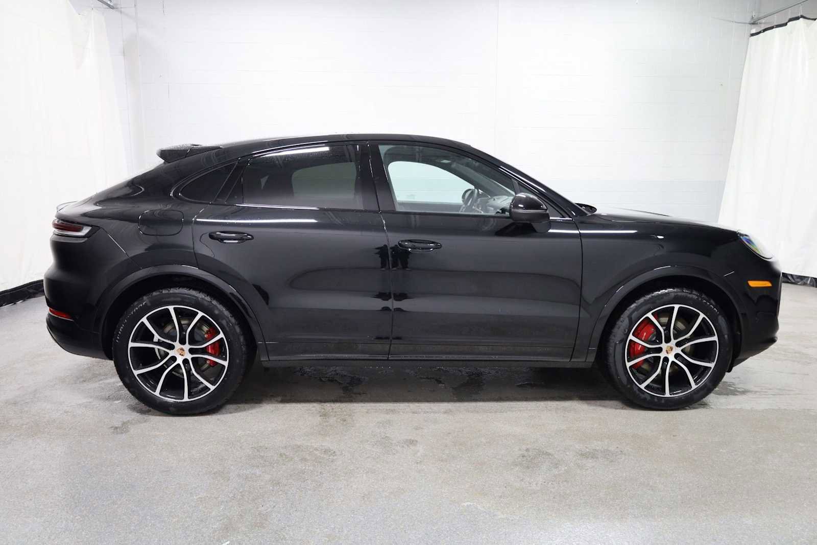 New 2026 Porsche Cayenne S image 10