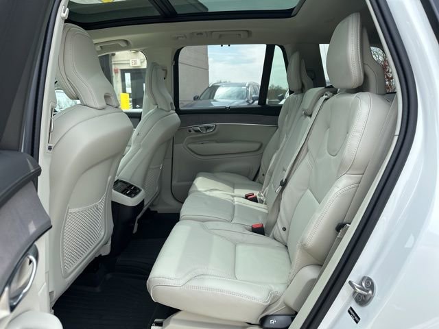 New 2026 Volvo XC90 B6 Ultra w/ Protection Package AWD/4WD image 18