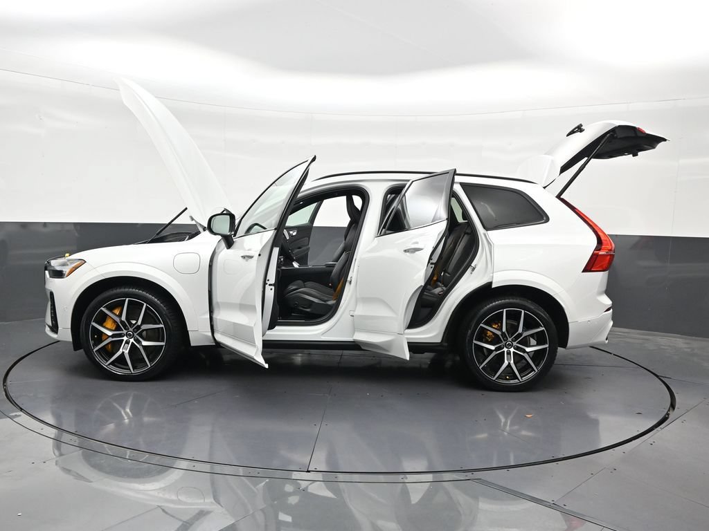Certified 2024 Volvo XC60 T8 Polestar AWD/4WD image 38