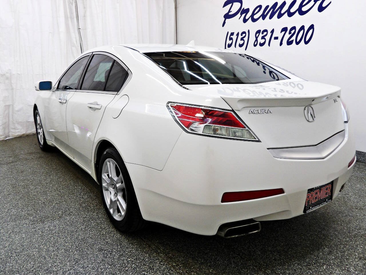 Used 2009 Acura TL w/ Technology Package FWD image 4