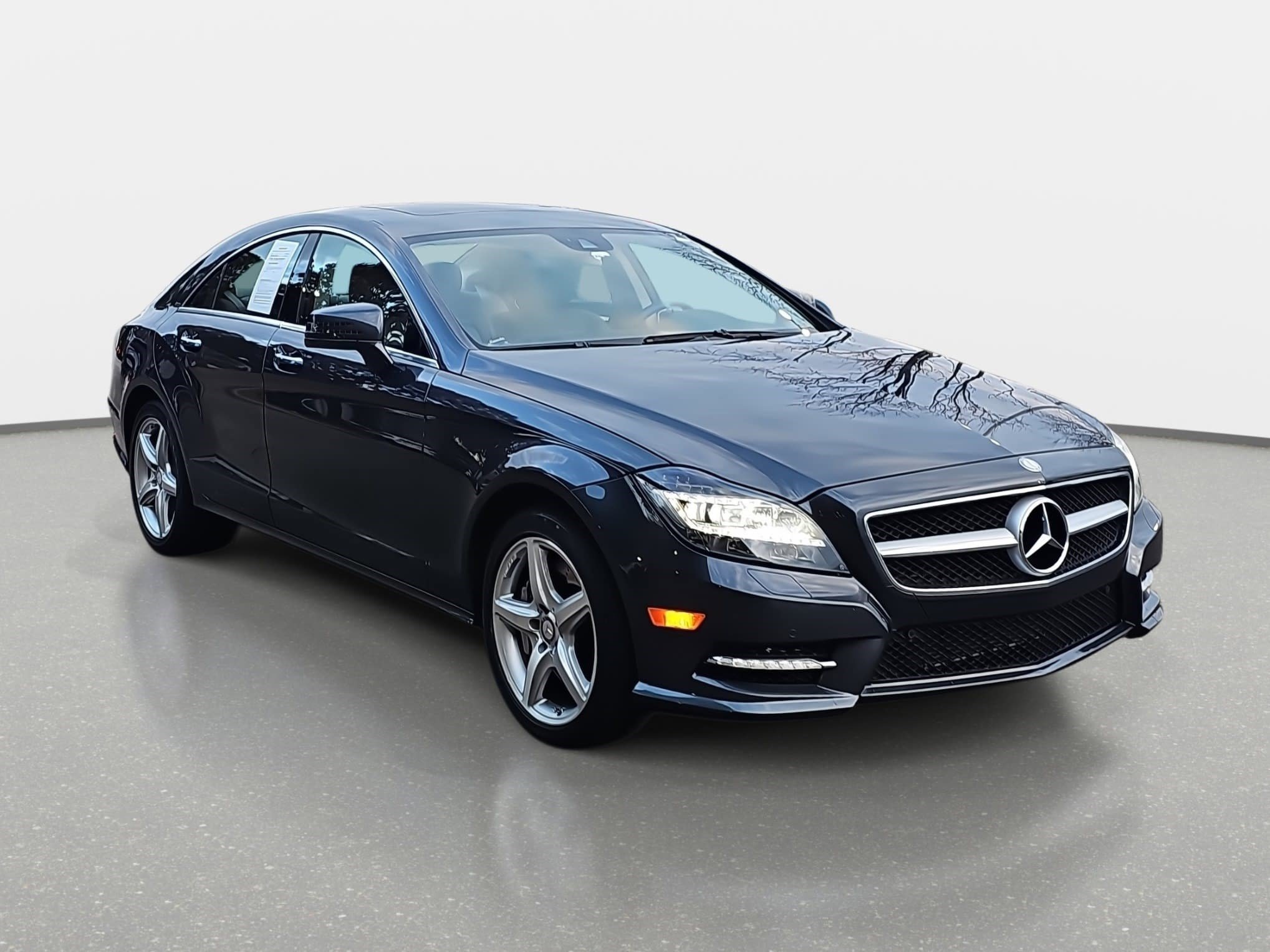 Used 2014 Mercedes-Benz CLS 550 4MATIC image 3