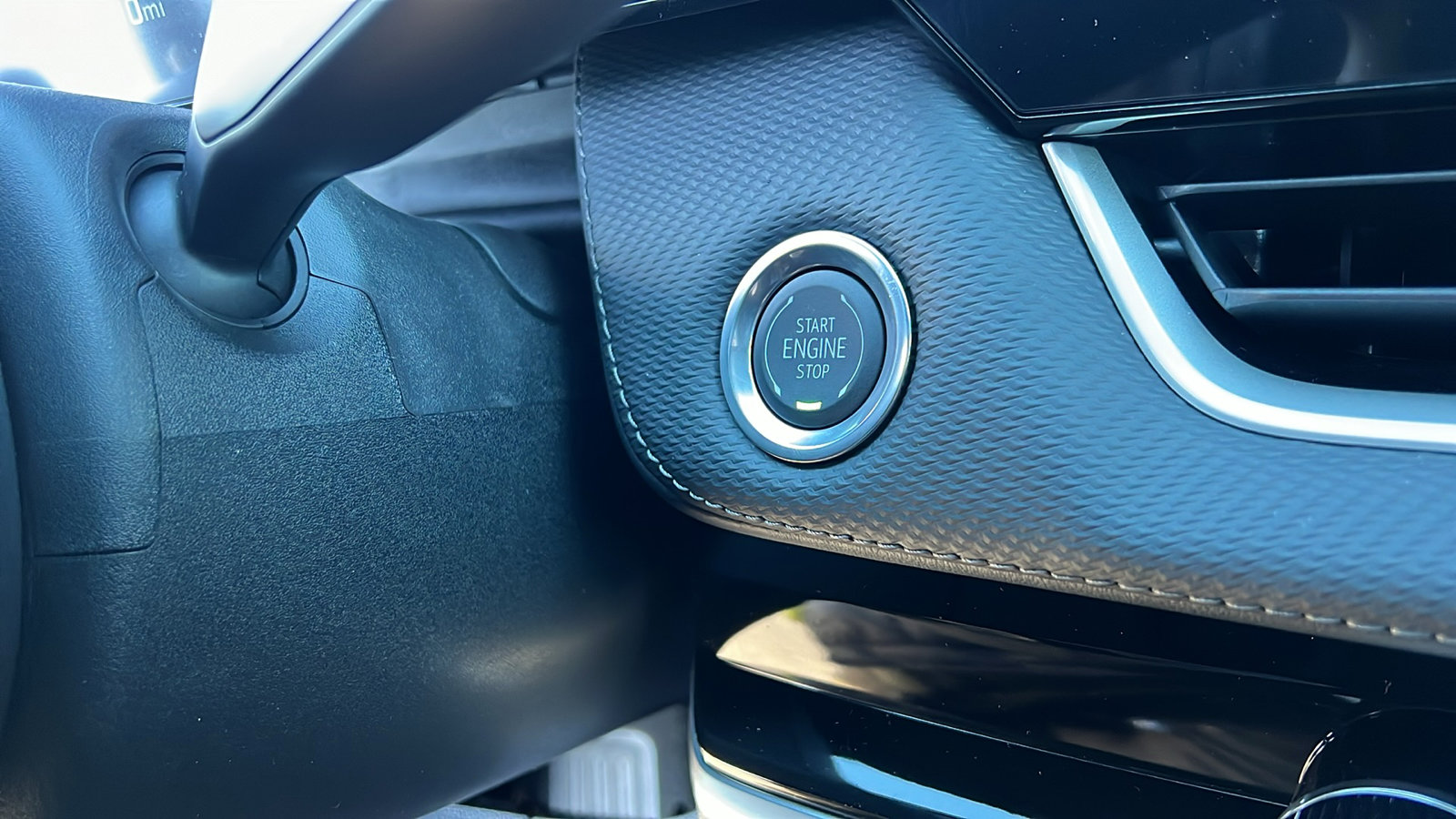 New 2026 Chevrolet Equinox LT w/ Convenience Package II image 24