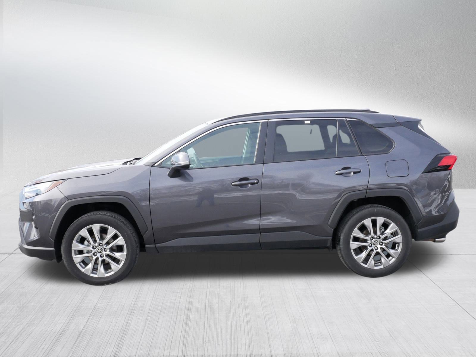 Certified 2025 Toyota RAV4 XLE Premium image 4