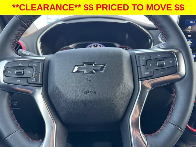 Certified 2025 Chevrolet Blazer RS FWD image 25