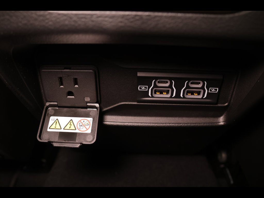 New 2025 Jeep Grand Cherokee Laredo X image 15