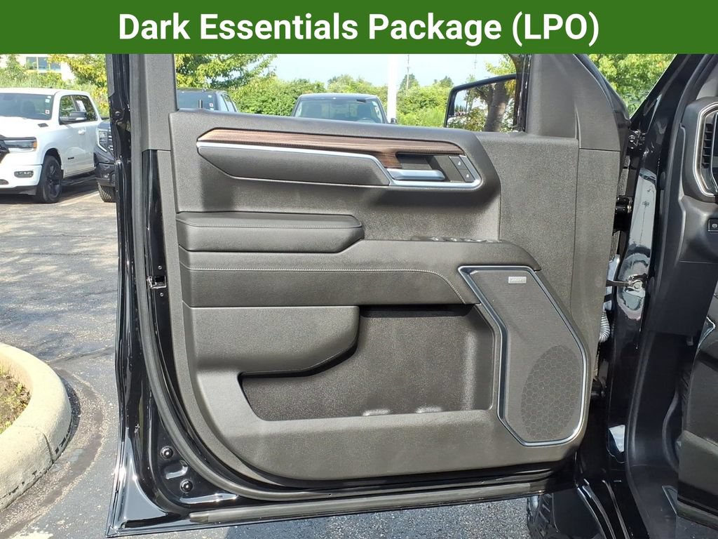 Certified 2022 Chevrolet Silverado 1500 LT Trail Boss w/ Convenience Package II AWD/4WD image 17