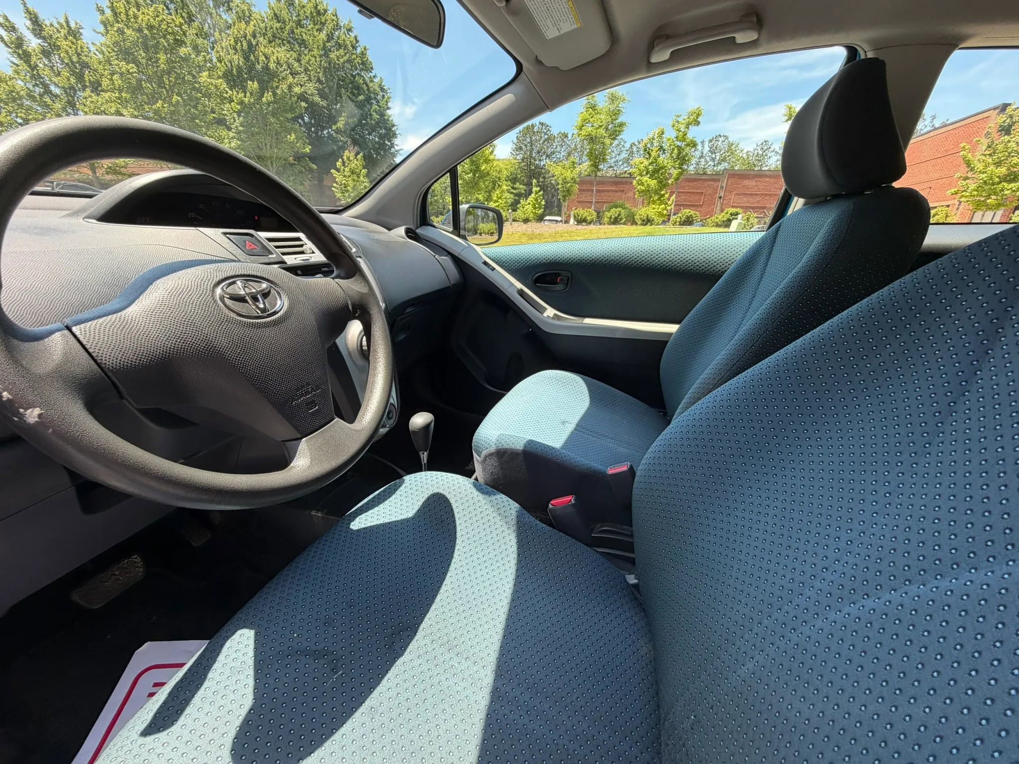 Used 2008 Toyota Yaris S FWD image 12