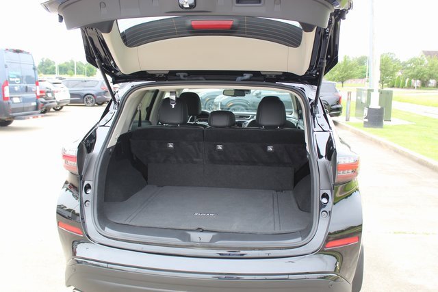 Used 2024 Nissan Murano SV w/ SV Midnight Edition Package image 6