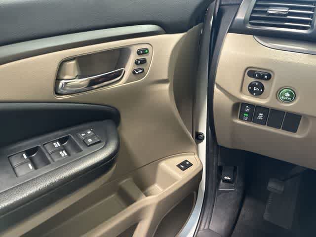 Used 2019 Honda Pilot EX-L image 41