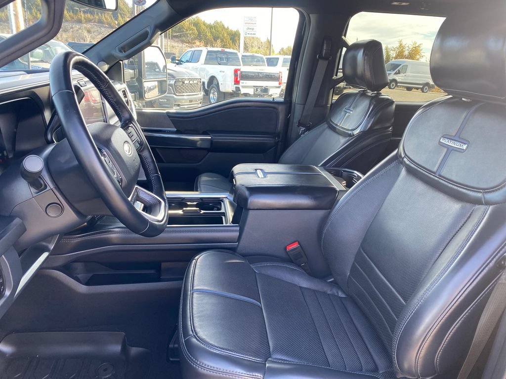 Used 2025 Ford F250 Platinum w/ FX4 Off-Road Package AWD/4WD image 11