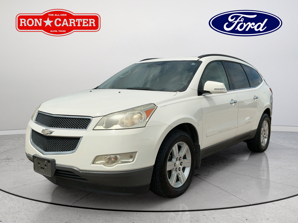 Used 2011 Chevrolet Traverse LT w/ Personal Connectivity Package FWD image 3