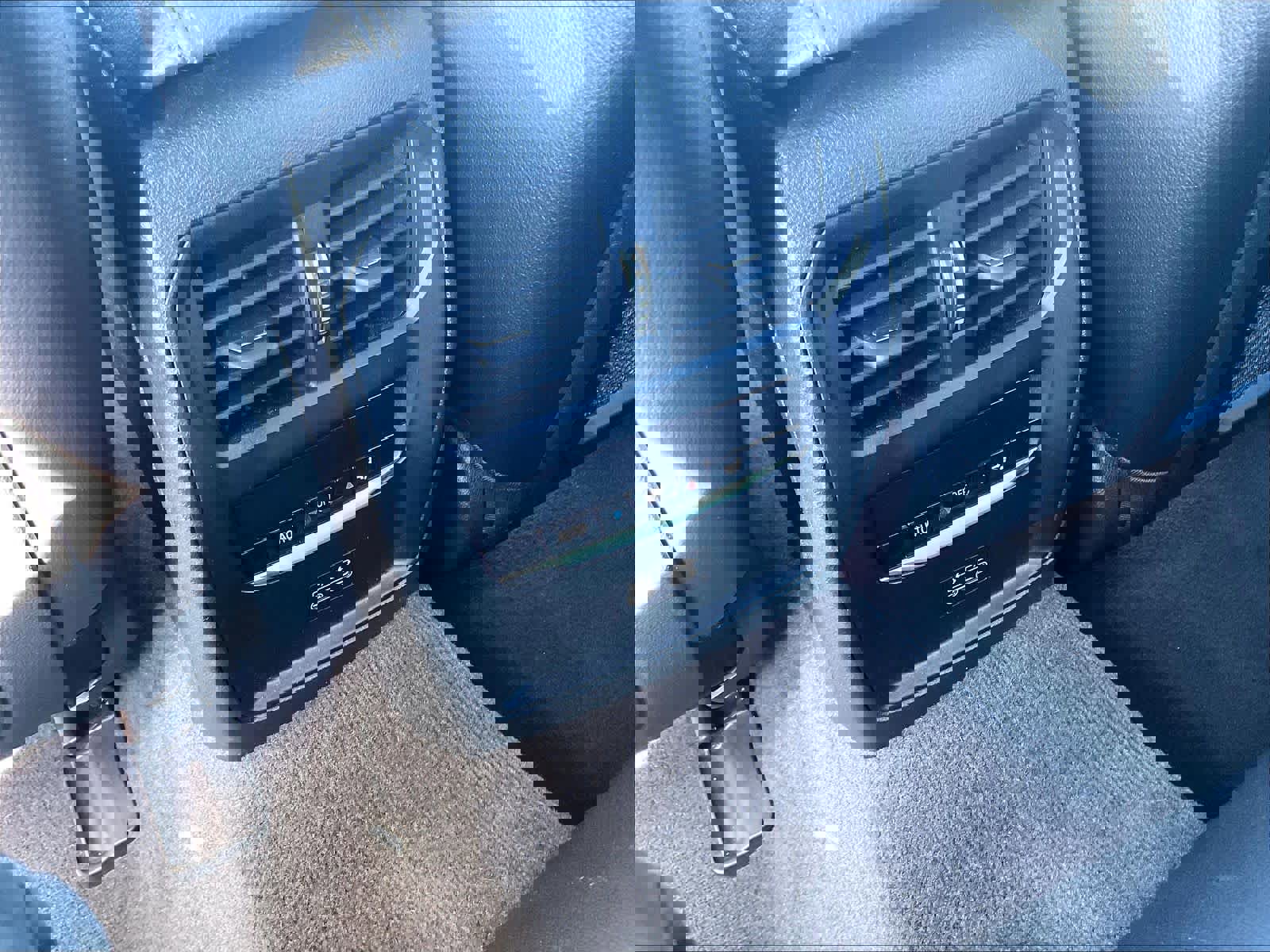 Used 2022 BMW i4 M50 image 35