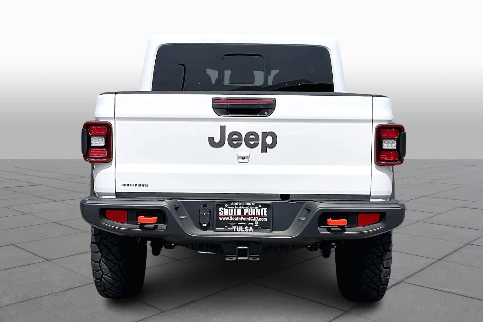 New 2026 Jeep Gladiator Mojave AWD/4WD image 4