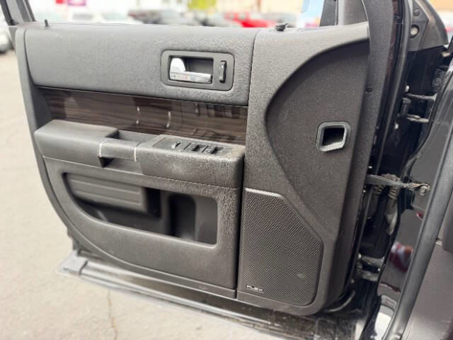 Used 2018 Ford Flex SEL FWD image 9