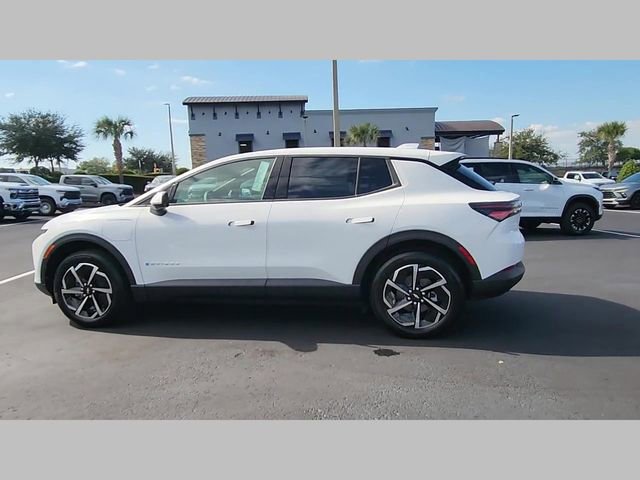 New 2026 Chevrolet Equinox EV LT w/ Comfort Package AWD/4WD image 26