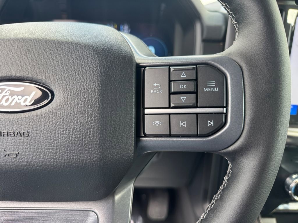 New 2025 Ford F150 Lariat w/ Equipment Group 501A Mid image 32