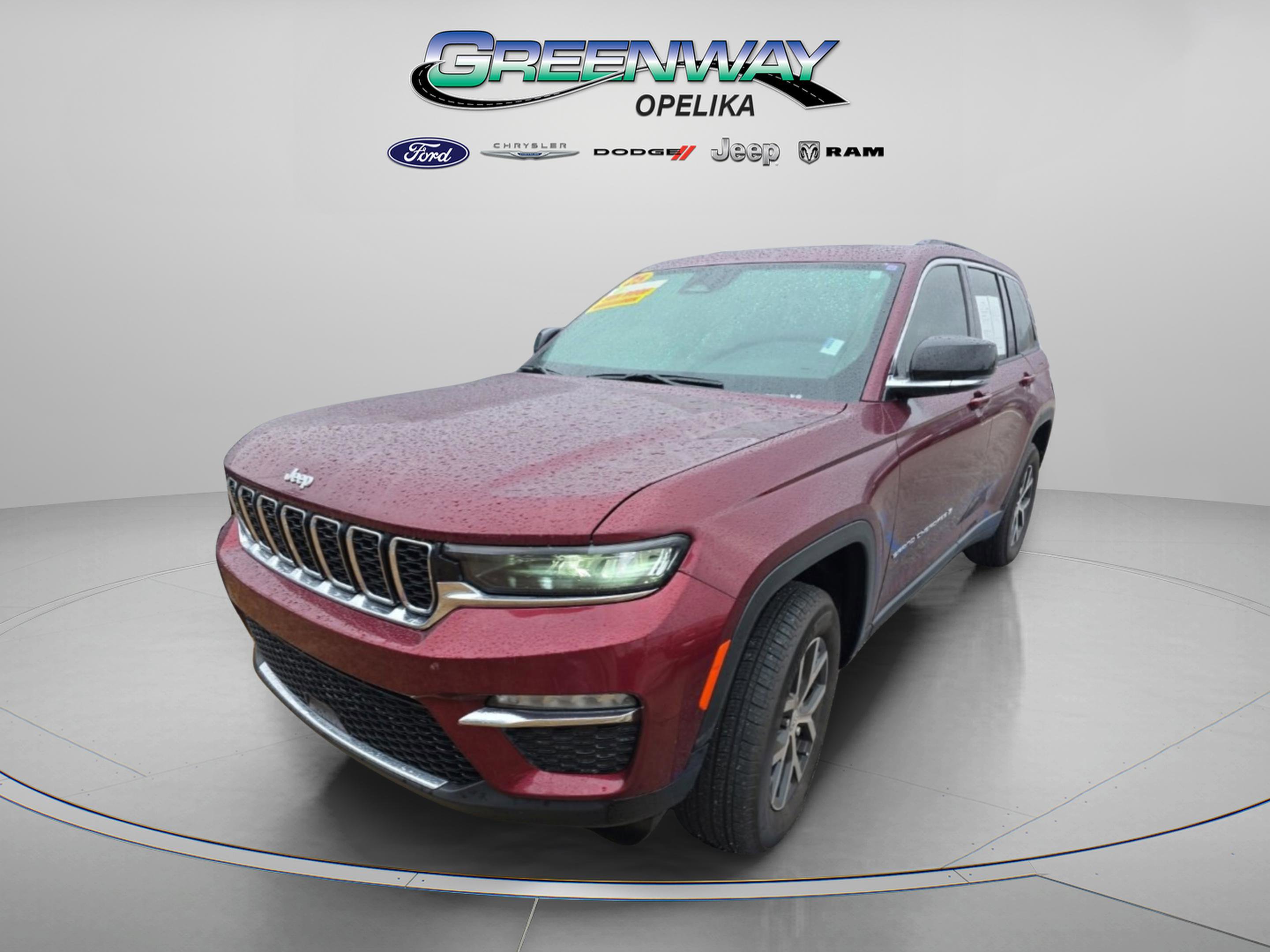 Used 2025 Jeep Grand Cherokee Limited w/ Trailer Tow Package image 10