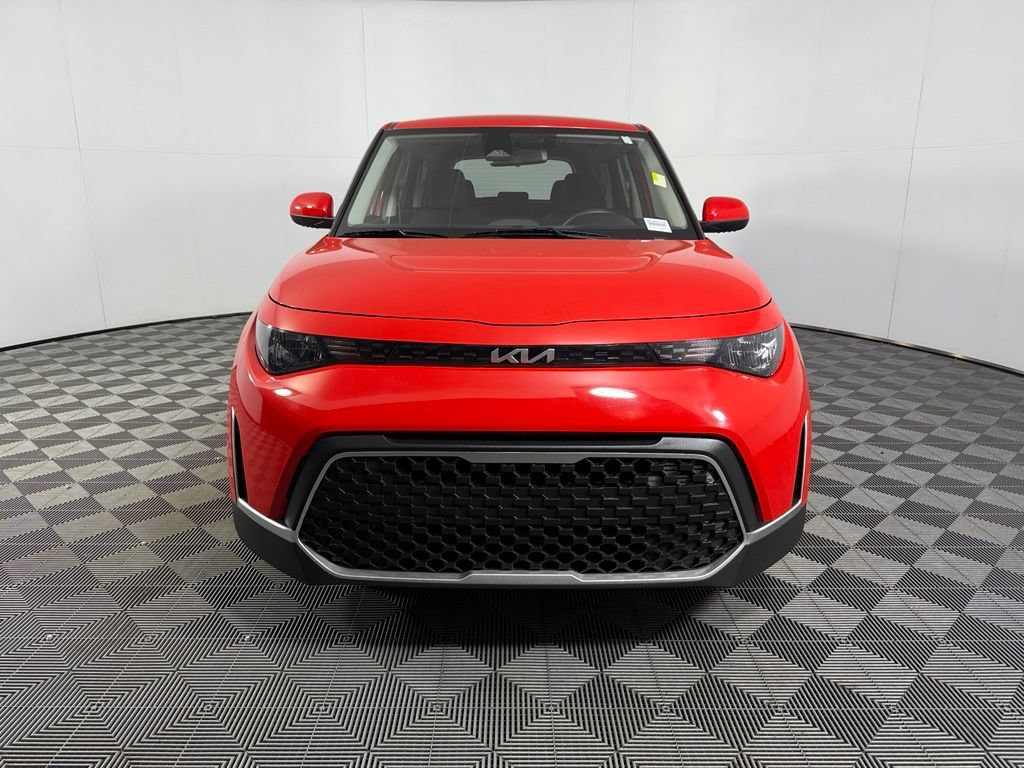 Used 2023 Kia Soul LX FWD video 2