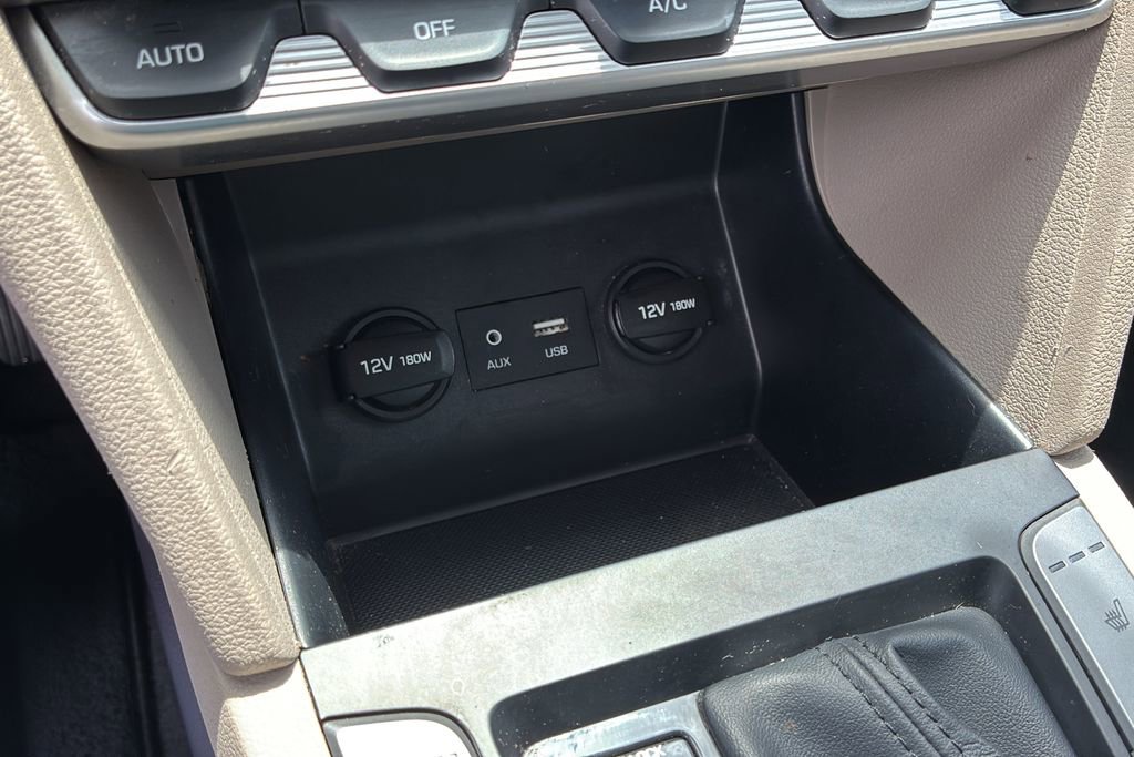 Used 2019 Hyundai Elantra ECO FWD image 26