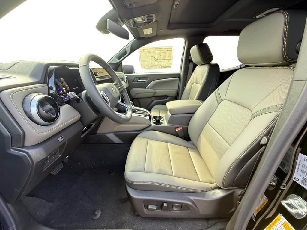New 2026 Chevrolet Colorado ZR2 w/ Technology Package AWD/4WD image 9