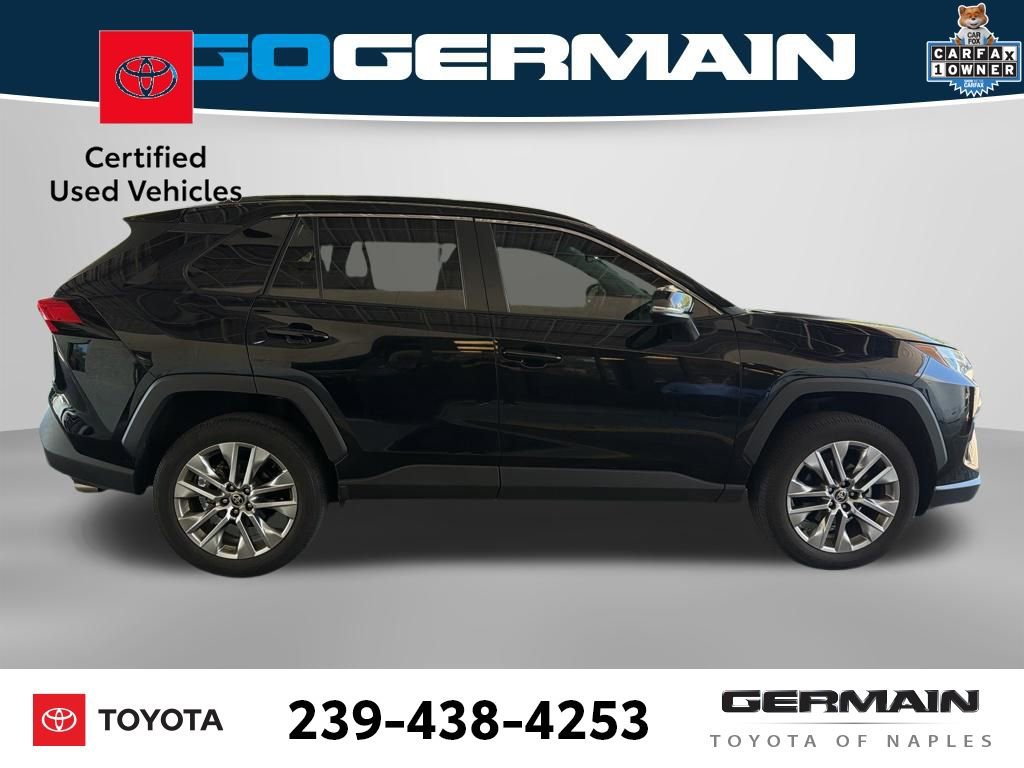 Used 2023 Toyota RAV4 XLE Premium FWD image 8