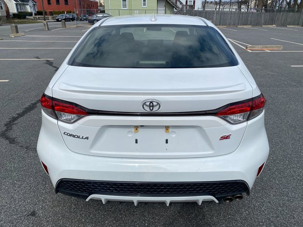 Used 2021 Toyota Corolla SE image 6