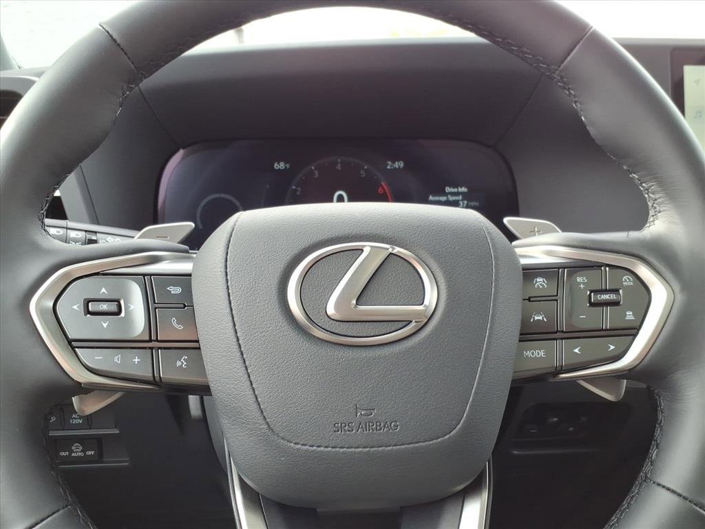 Used 2025 Lexus GX 550 w/ Accessory Package (2T) image 23