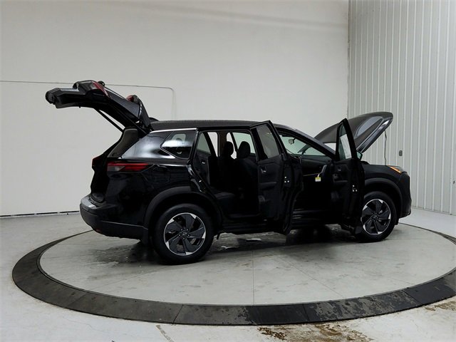 New 2025 Nissan Rogue SV image 15