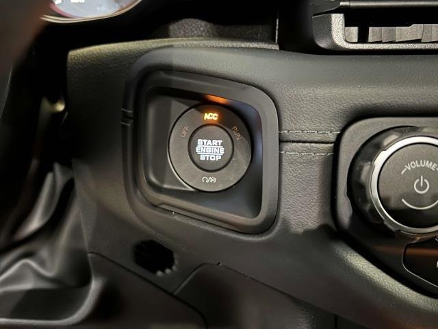 New 2025 Jeep Wrangler Unlimited Rubicon 392 image 18