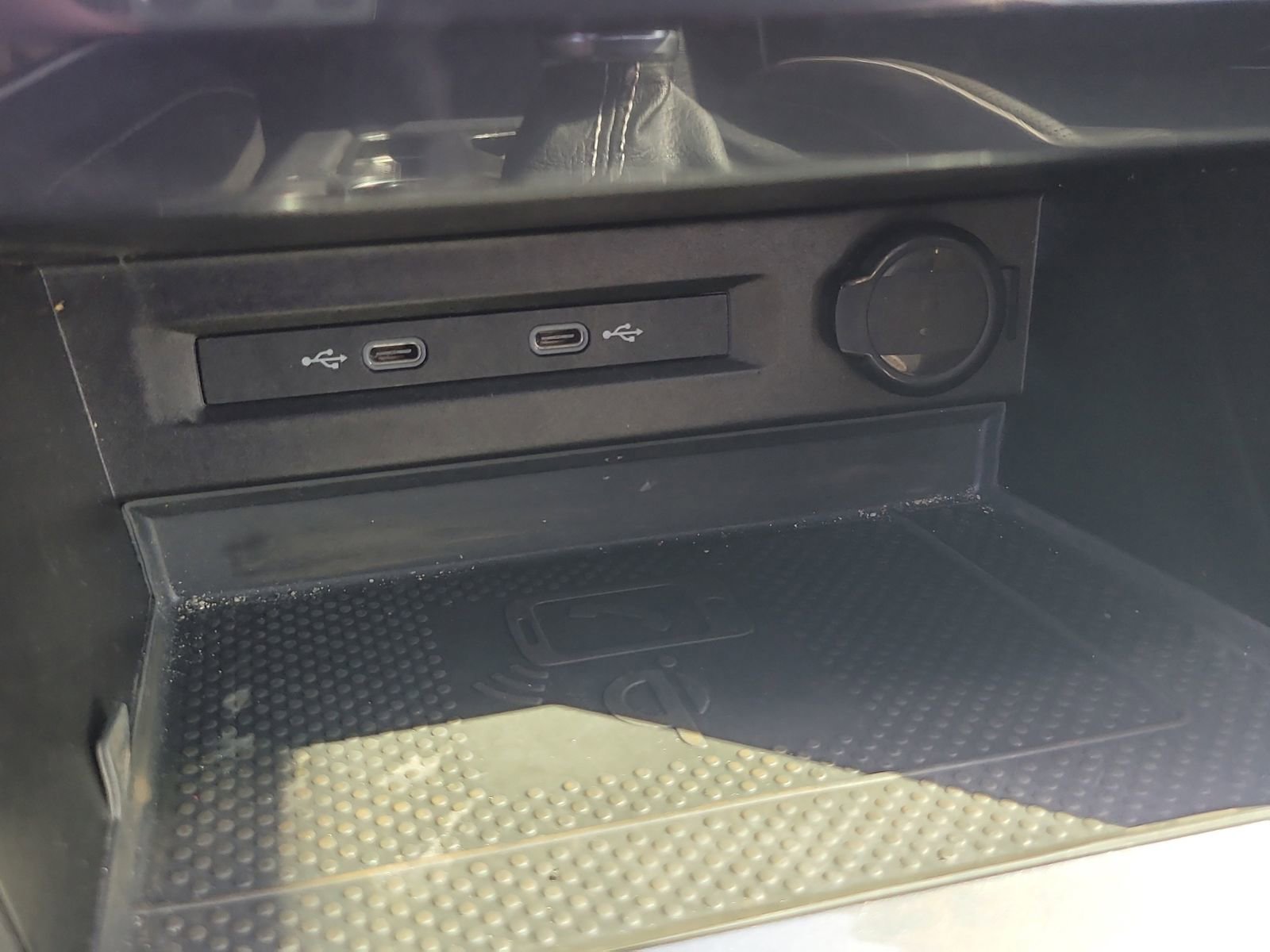 Used 2022 Volkswagen Tiguan SEL R-Line image 27