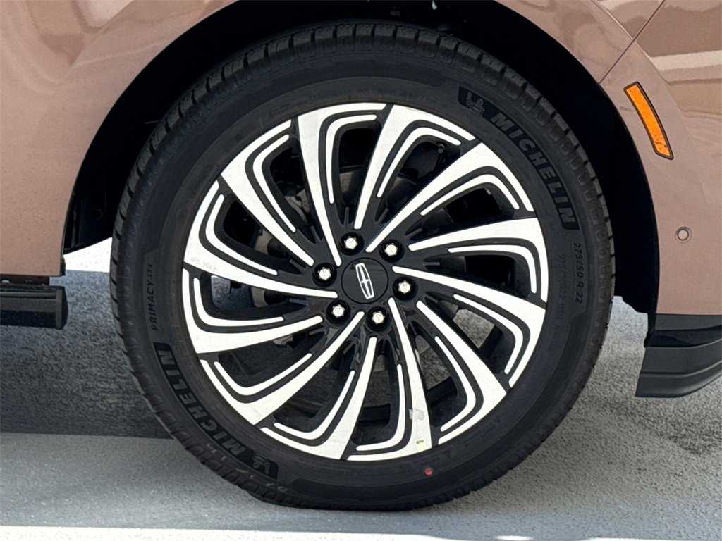 New 2025 Lincoln Navigator Black Label image 6
