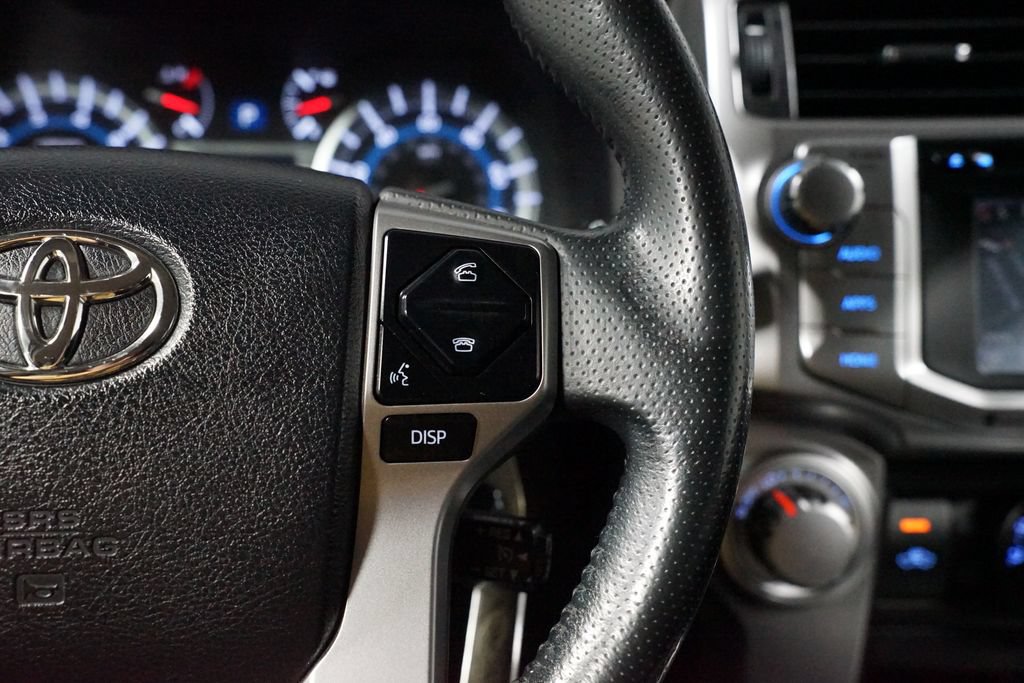 Certified 2017 Toyota 4Runner SR5 AWD/4WD image 14