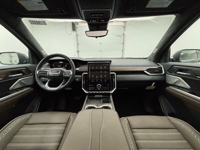 New 2026 GMC Acadia Denali Ultimate image 2