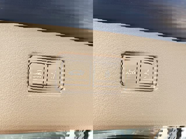 Used 2022 Genesis GV80 2.5T w/ Prestige Package 04 image 14