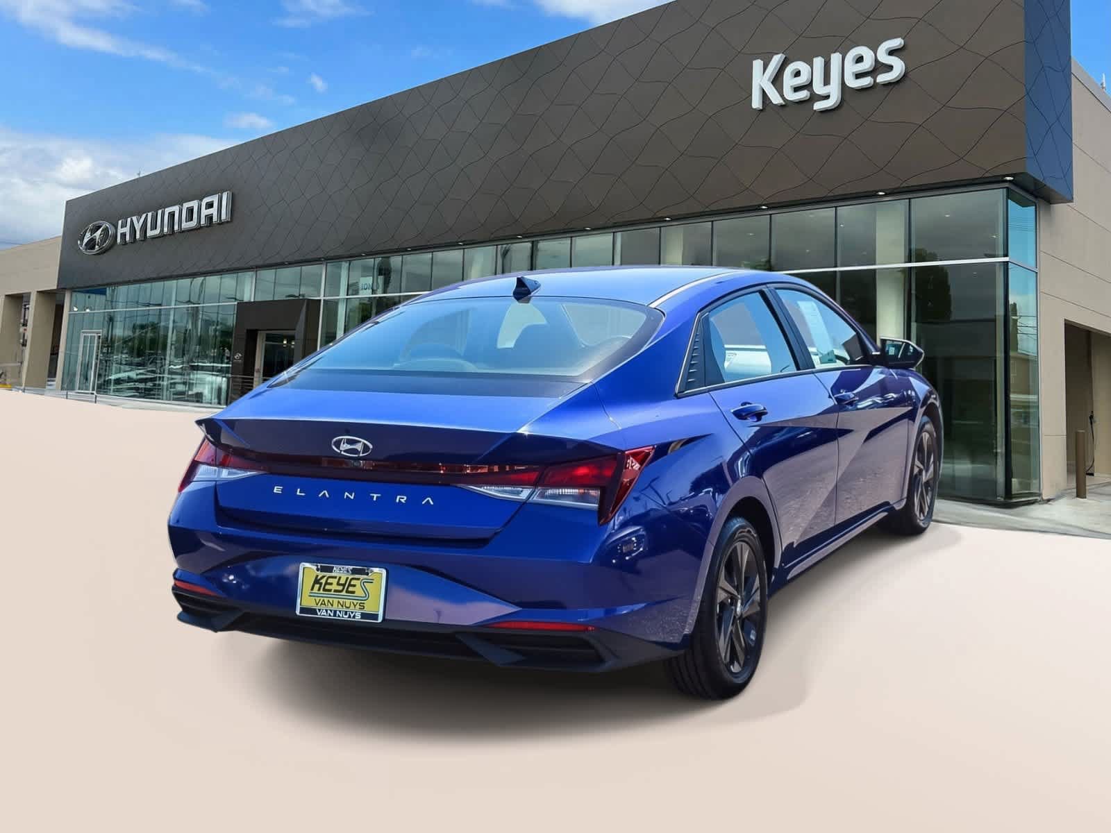 Certified 2023 Hyundai Elantra SEL FWD image 4