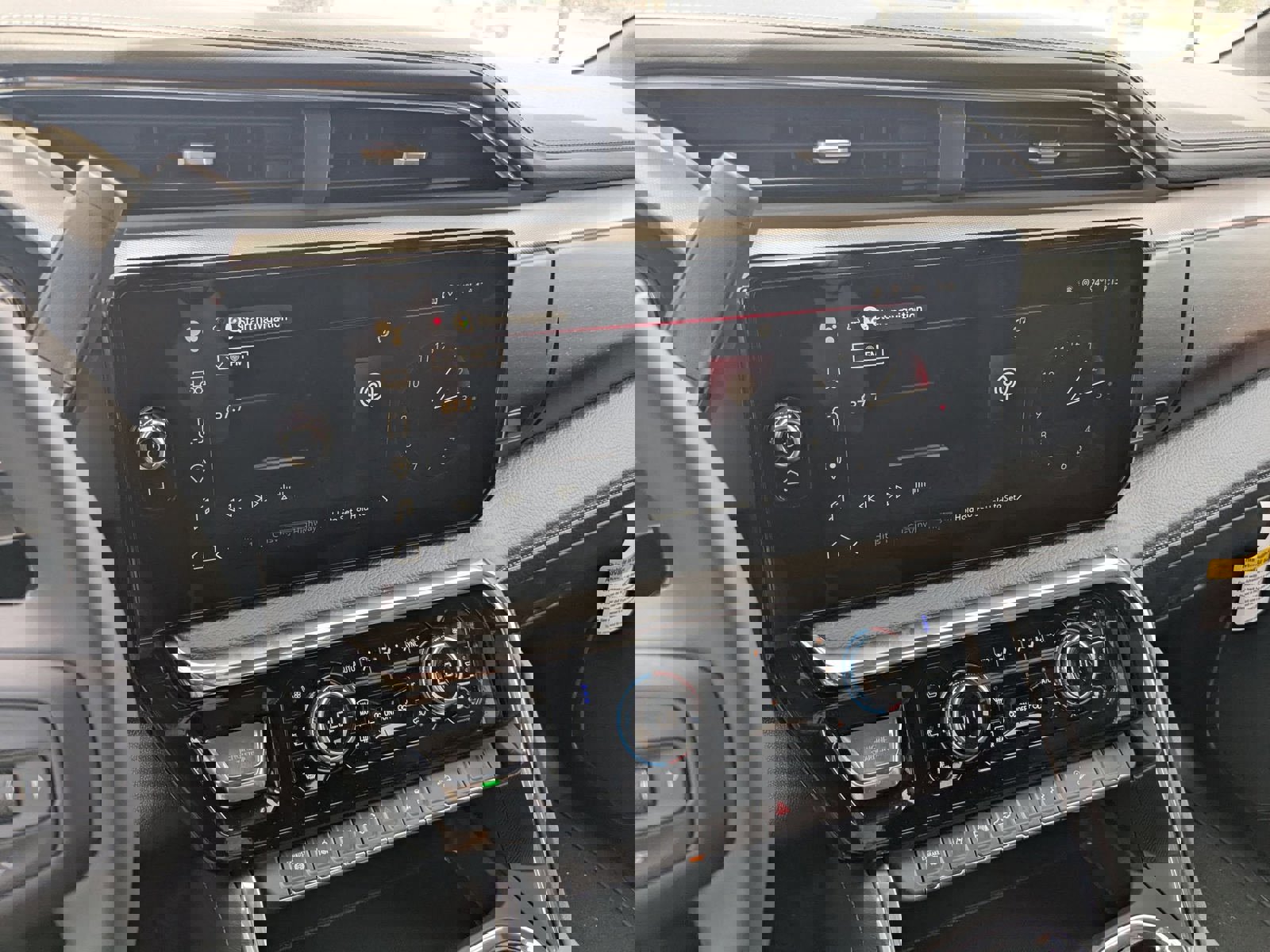 New 2025 GMC Sierra 2500 Denali w/ Denali Reserve Package image 19