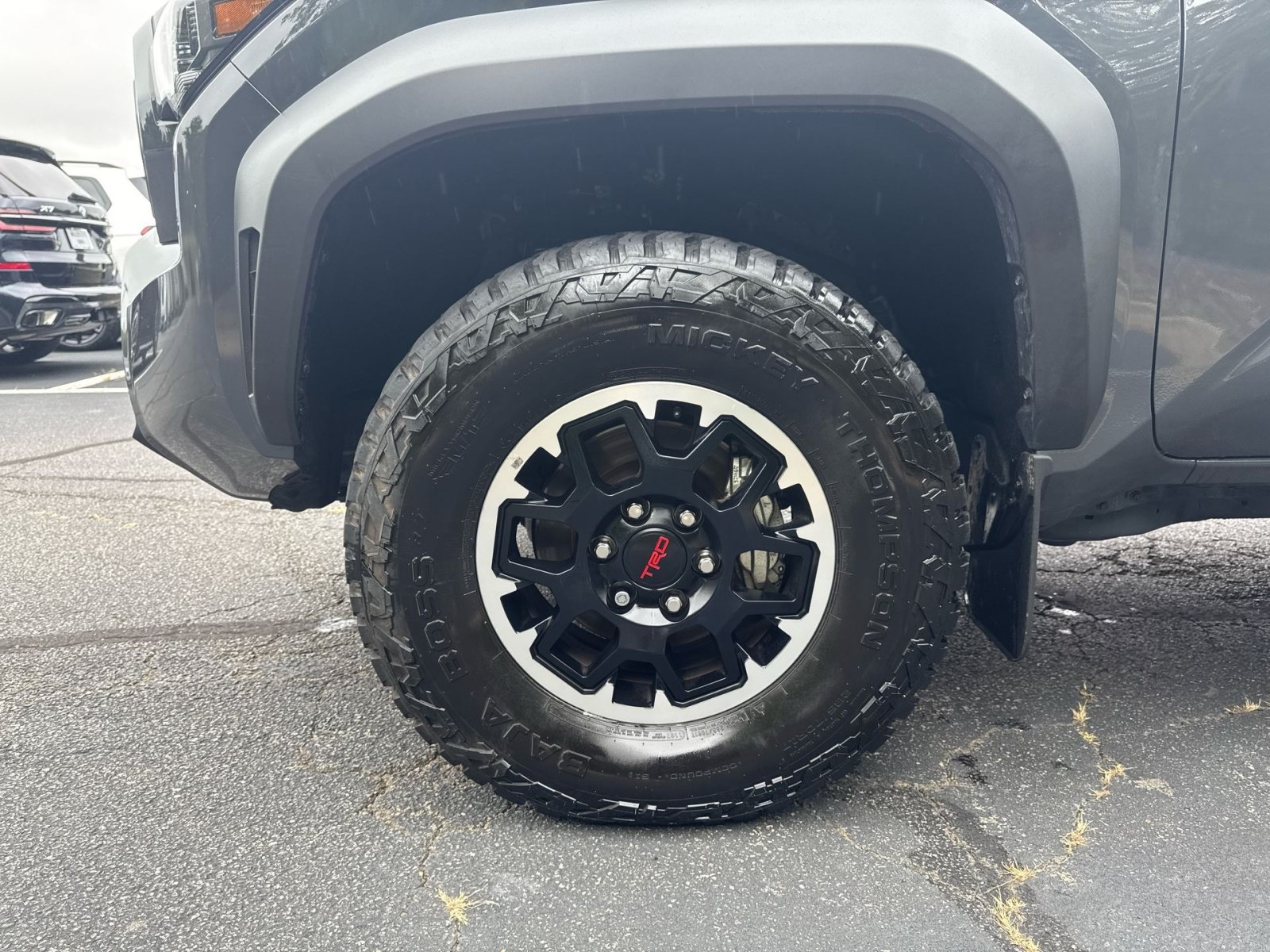 Used 2025 Toyota Tacoma TRD Off-Road AWD/4WD image 7