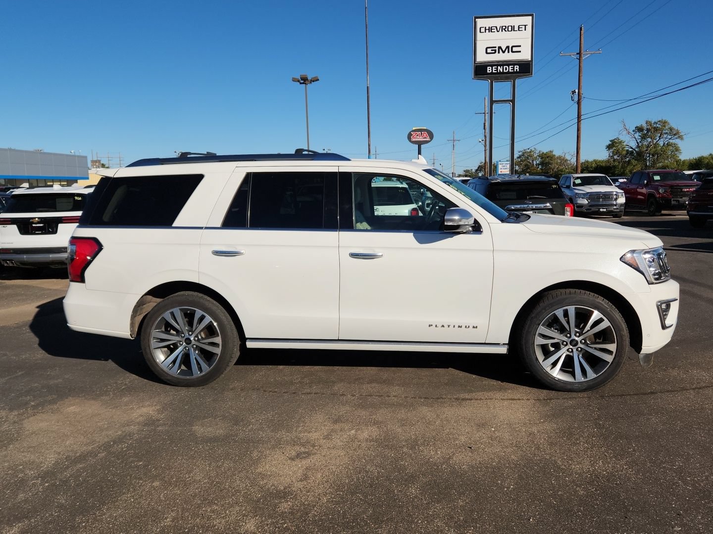 Used 2021 Ford Expedition Platinum AWD/4WD image 5