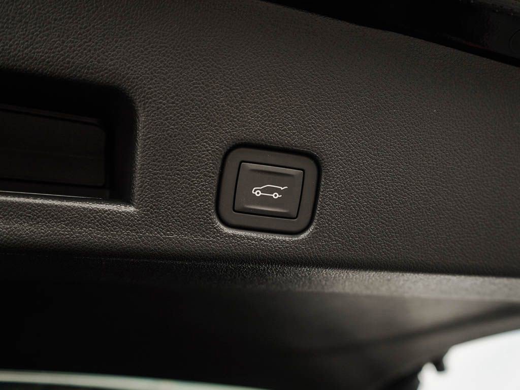 New 2026 GMC Acadia Elevation w/ Black Edition image 9