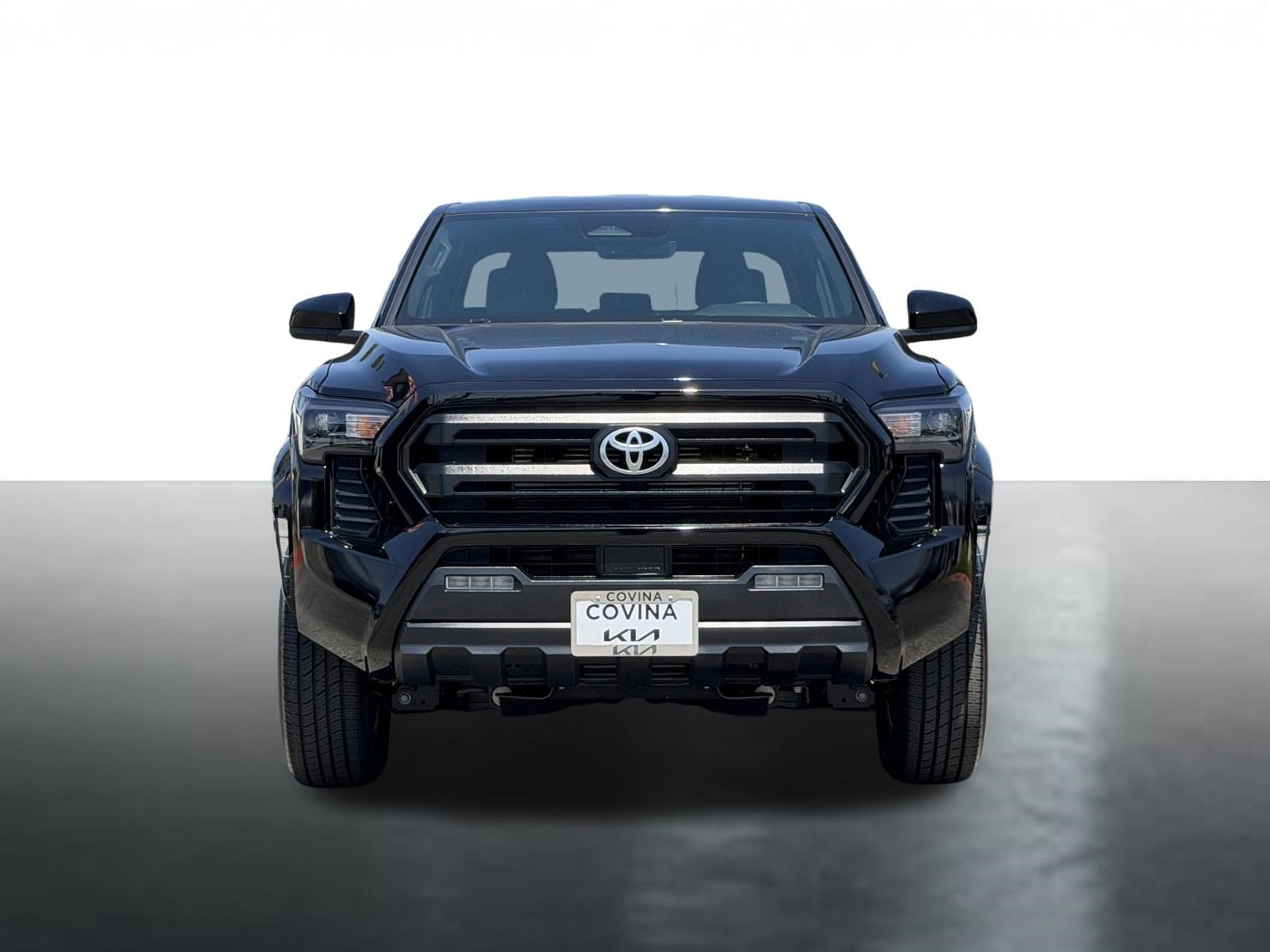 Used 2025 Toyota Tacoma SR5 RWD image 3