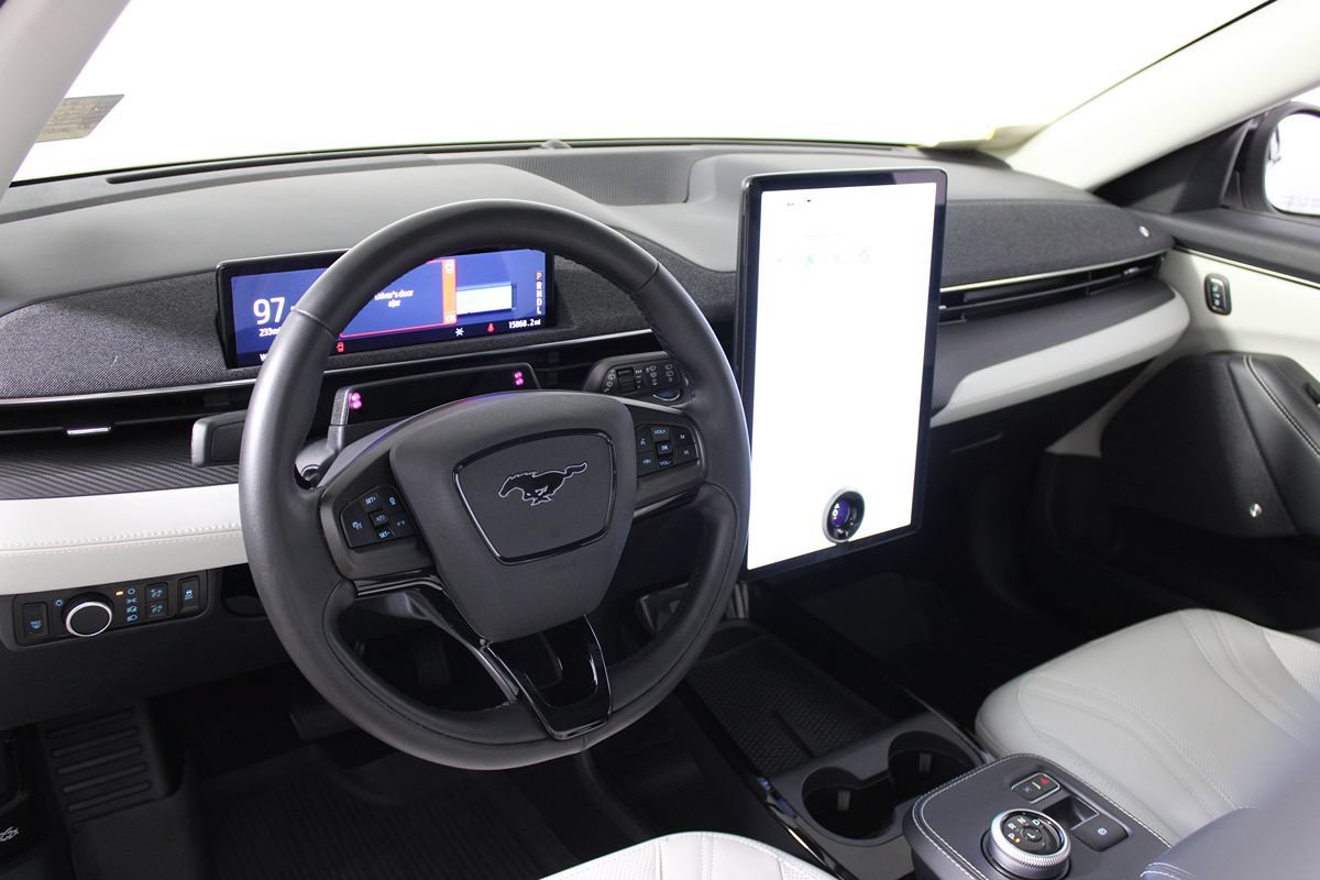 Used 2023 Ford Mustang Mach-E Premium RWD image 13