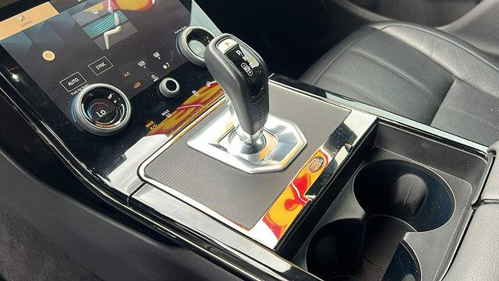 Used 2023 Land Rover Range Rover Evoque R-Dynamic S image 19