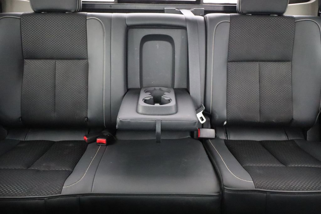 Used 2018 Nissan Titan PRO-4X image 37