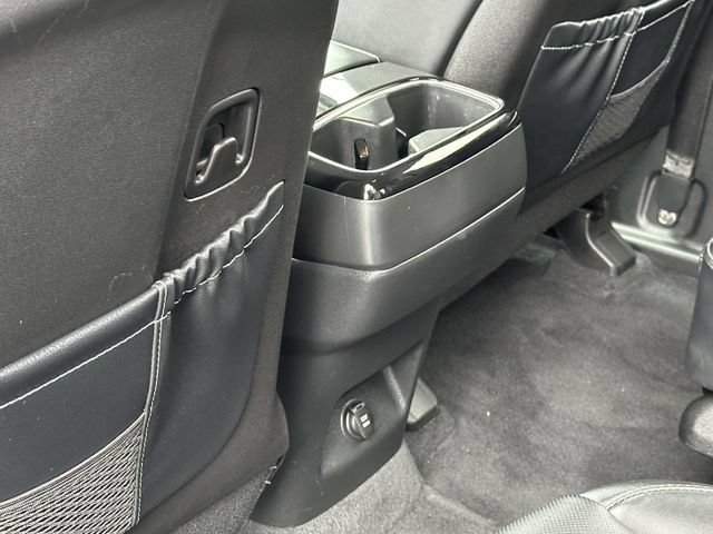 Used 2023 Kia Telluride S AWD/4WD image 18