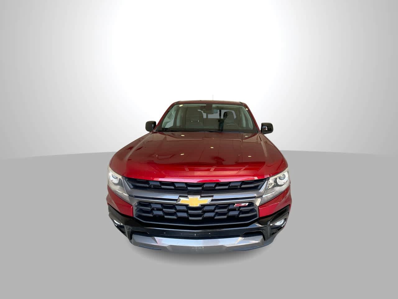 Used 2021 Chevrolet Colorado Z71 w/ Safety Package AWD/4WD image 3