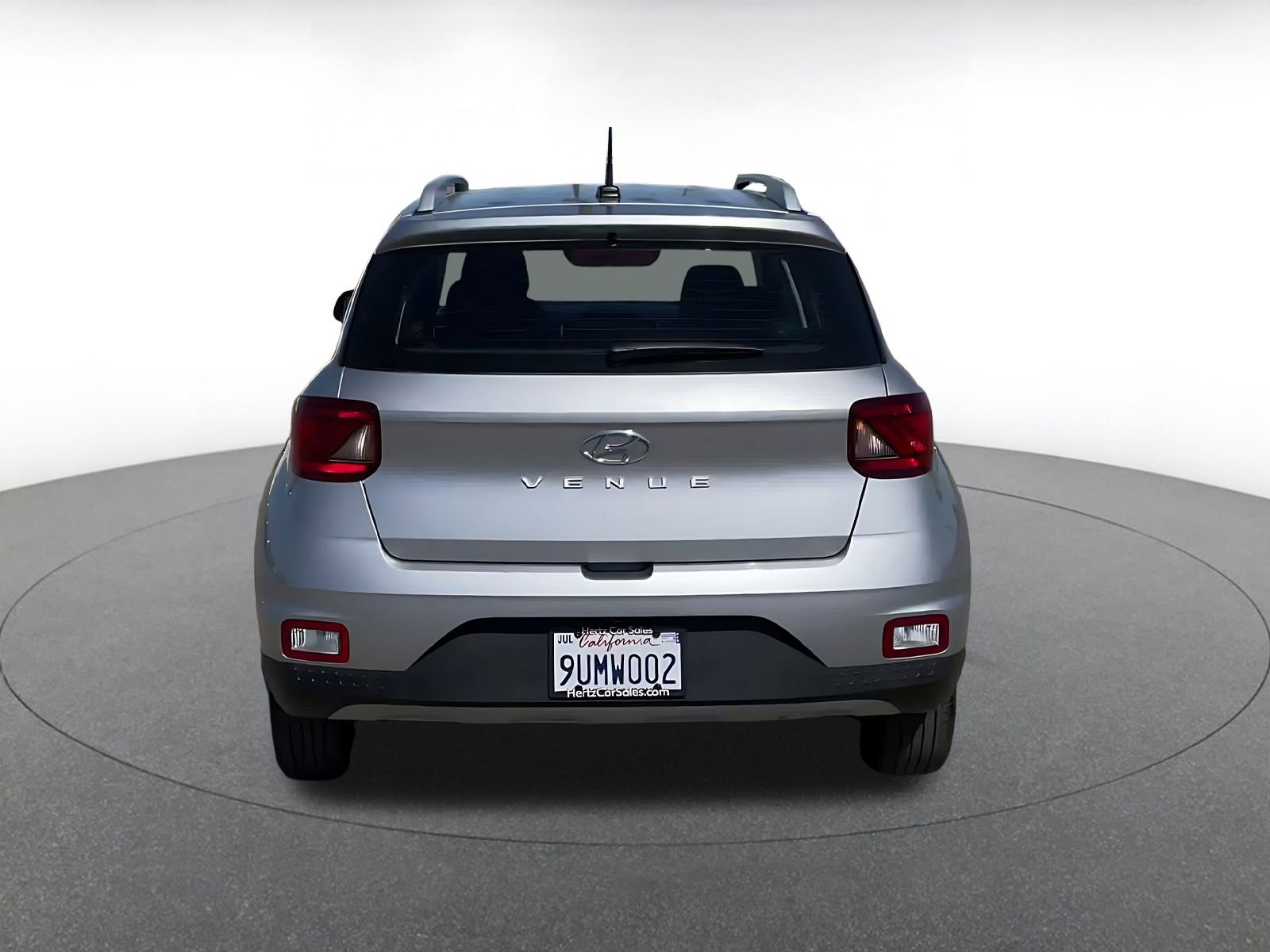 Used 2025 Hyundai Venue SEL image 12